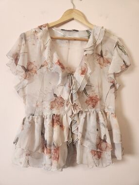 Zara Floral Print Ruffled Tie-Front Semi-sheer Blouse Size L EUC Tiered Peplum